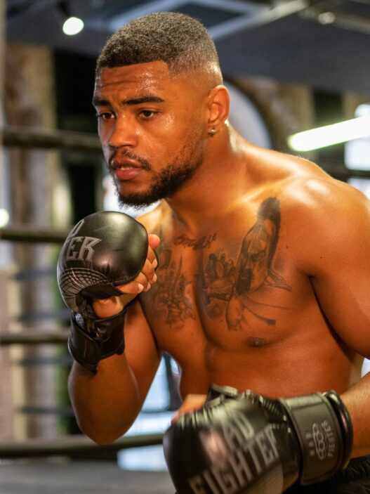 morgan charriere adversaire