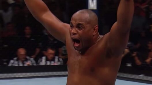 Daniel Cormier regrette combats