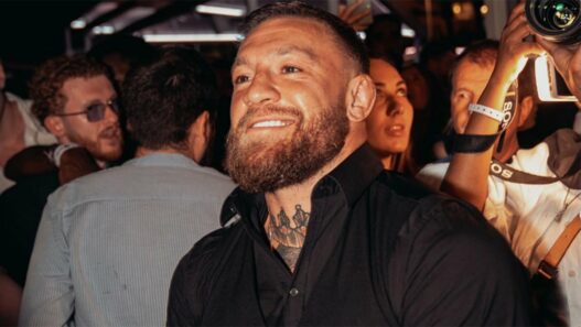 conor propriétaire club foot