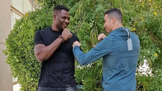 Ngannou-Ronaldo