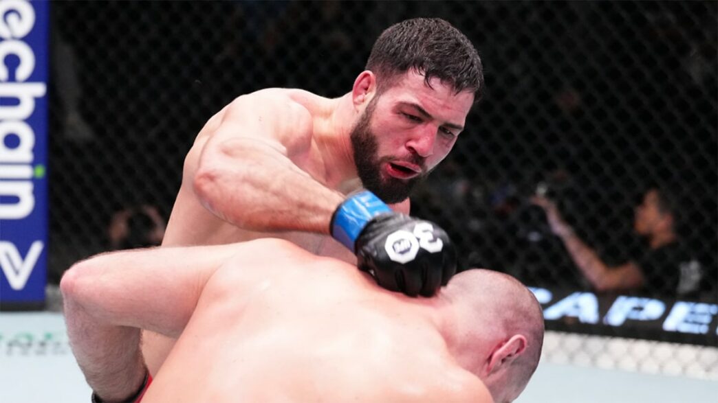 nassourdine s'incline strickland