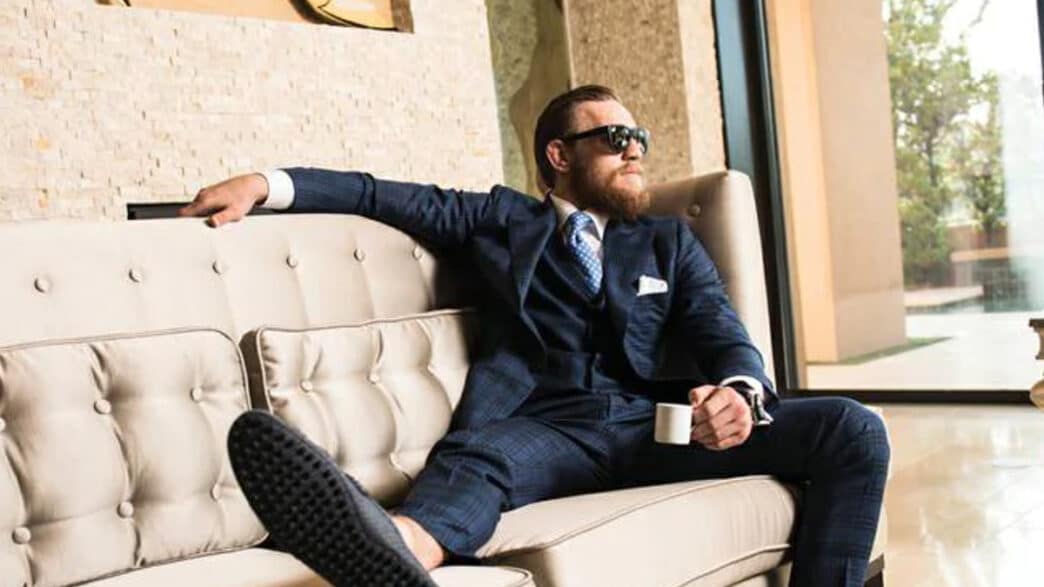 conor mcgregor apple