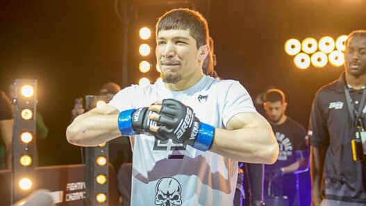 baki avertissement doumbé