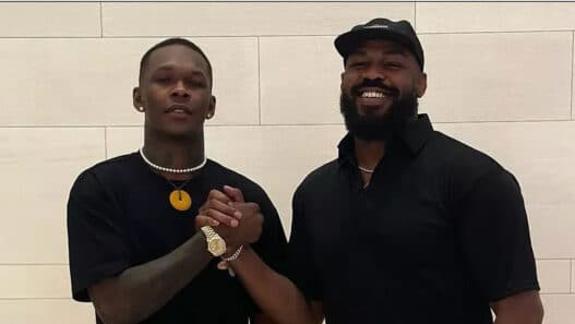 adesanya frère jon jones