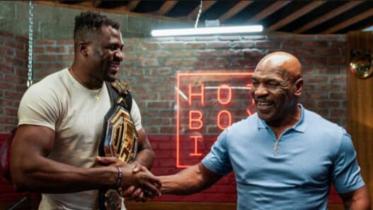 mike tyson choqué ngannou