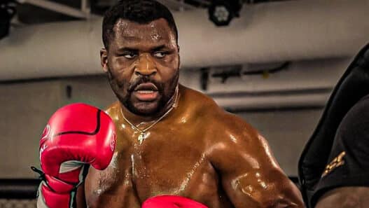 ngannou fury au tapis