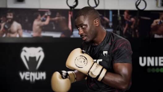 william gomis gagner facilement