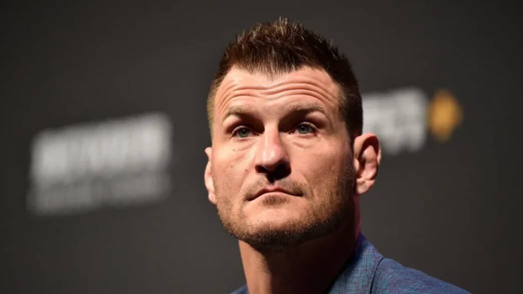 miocic retraite jones