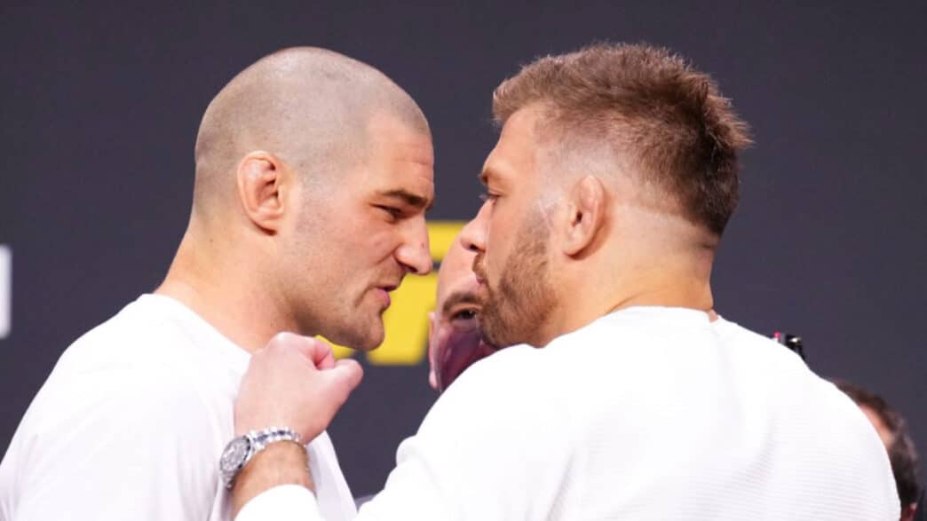 du plessis strickland bagarre