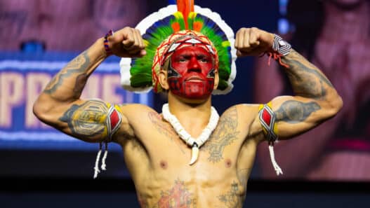 alex pereira menteur