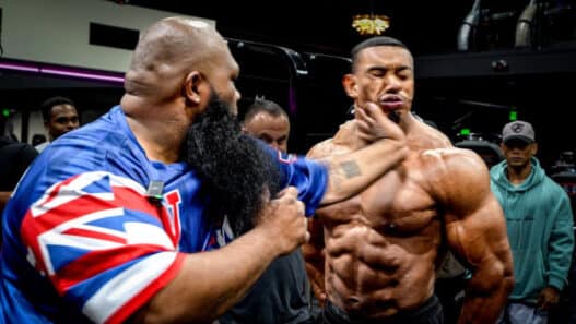 bodybuilder ko claque