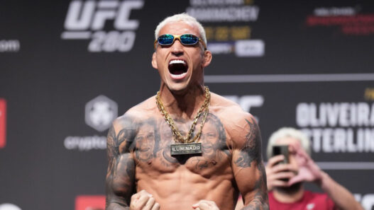 charles oliveira record historique