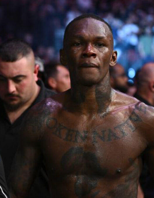 adesanya date retour adversaire