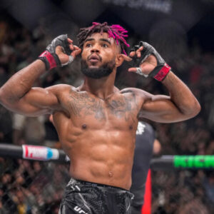 Morgan Charri&egrave;re a pens&eacute; arr&ecirc;ter le MMA : &laquo; Est-ce que j&rsquo;avais encore envie ? &raquo;