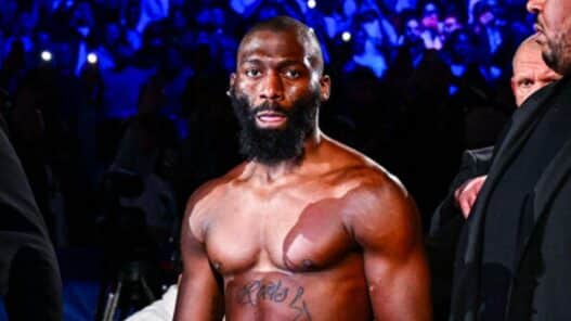 cédric doumbé allume le MMA Français