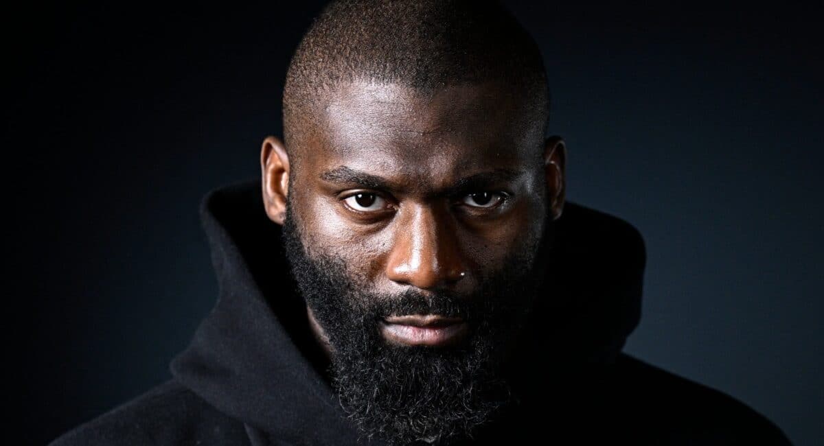 UFC Paris - C&eacute;dric Doumb&eacute; allume le public fran&ccedil;ais