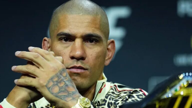 clash ufc alex pereira menti