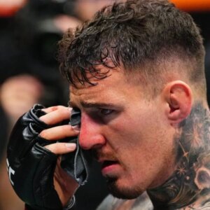 colere aspinall ciryl gane averti deux fois