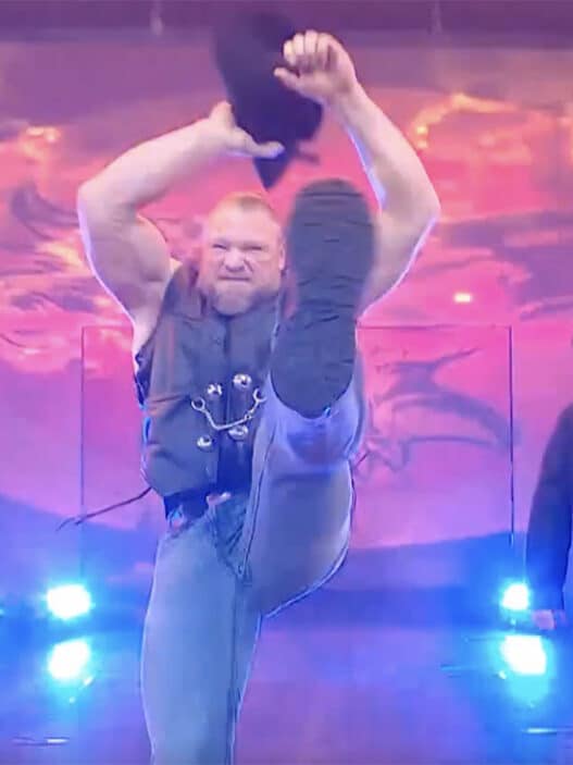 Gros moment de solitude pour Brock Lesnar