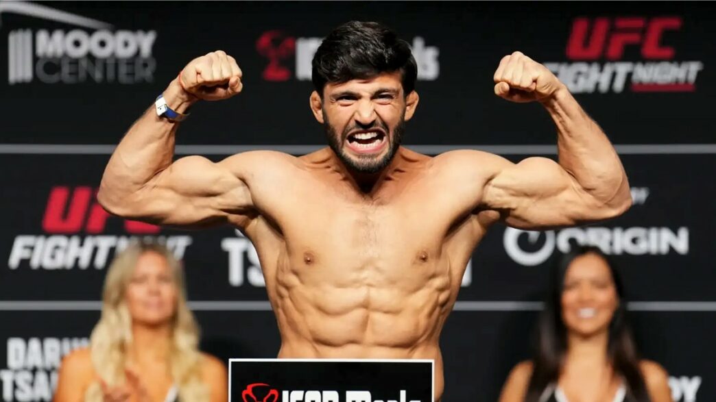 ufc pesee arman tsarukyan dan hooker