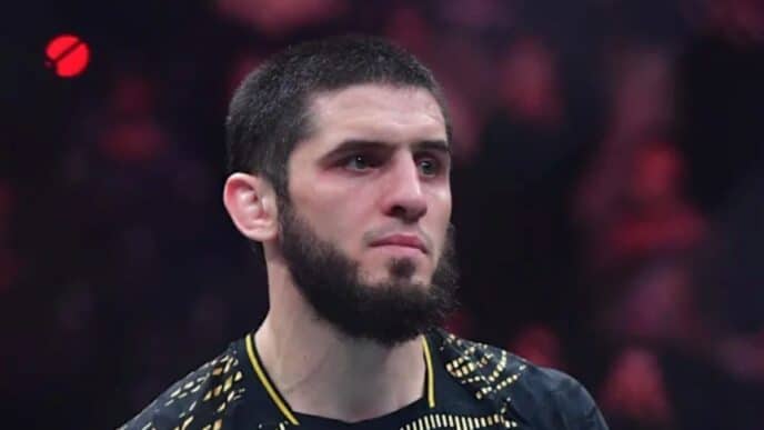 insolite makhachev ufc 322