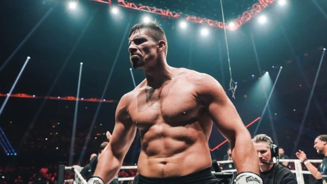 rico verhoven abandonne ceinture