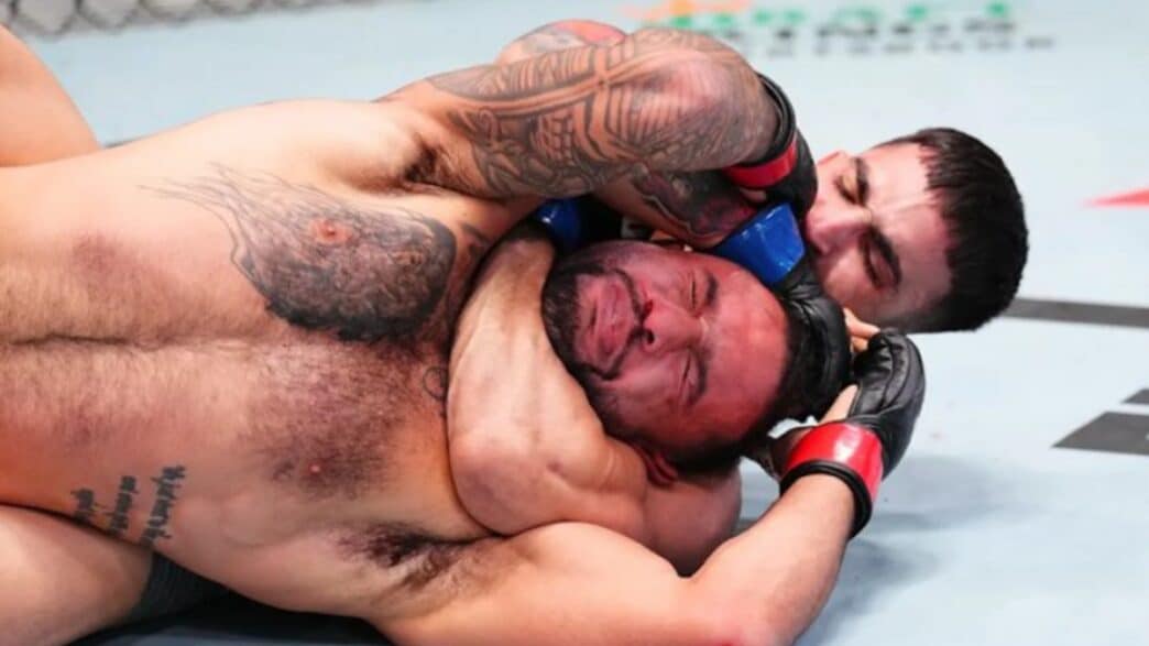 ufc vire athlete defaite suspecte