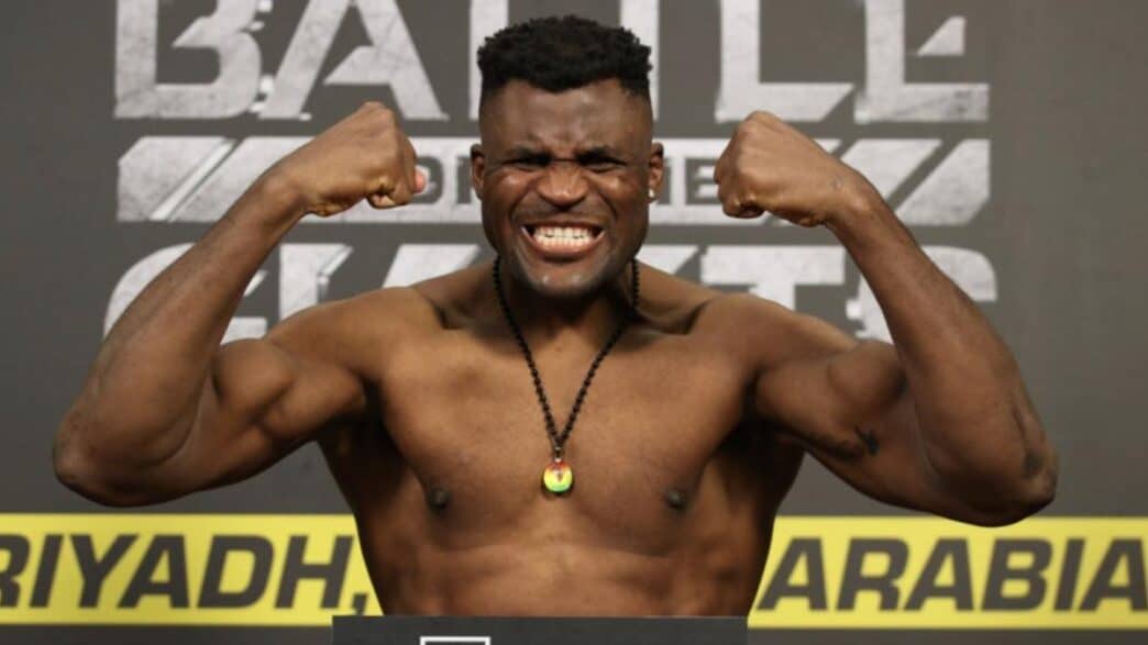 francis ngannou contraint retour mma