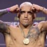 charles oliveira physique ufc 326