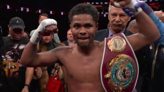 shakur steveson surclasse teofimo lopez
