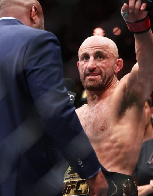 volkanovski blesse avant ufc 325