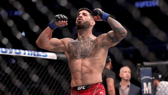 Ilia Topuria à l'UFC.