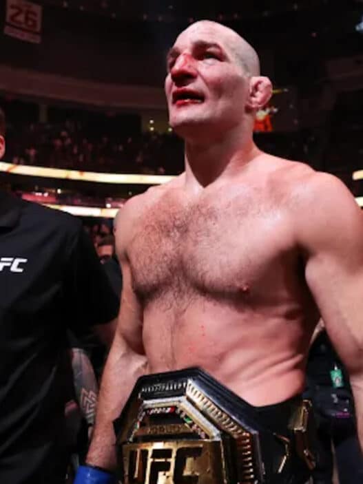 Sean Strickland r&eacute;v&egrave;le une blessure folle avant son combat contre Khamzat Chimaev