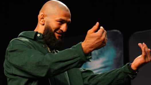 khamzat relance hostilites sean strickland