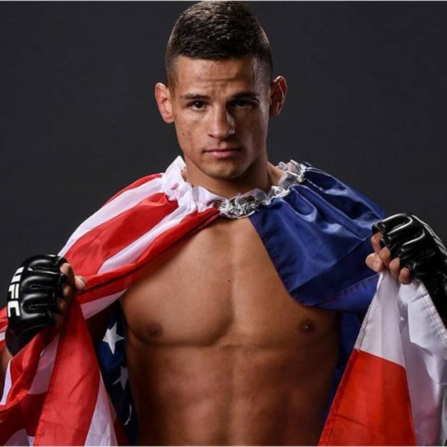Tom Duquesnoy r&eacute;v&egrave;le enfin pourquoi il a quitt&eacute; l&rsquo;UFC &agrave; seulement 25 ans