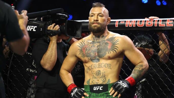 Conor McGregor r&eacute;agit apr&egrave;s sa d&eacute;faite contre Max Holloway