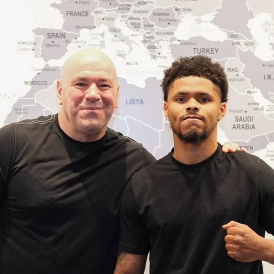 Le prodige Shakur Stevenson signe chez Dana White