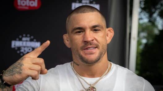 decision radicale dustin poirier incident aeroport