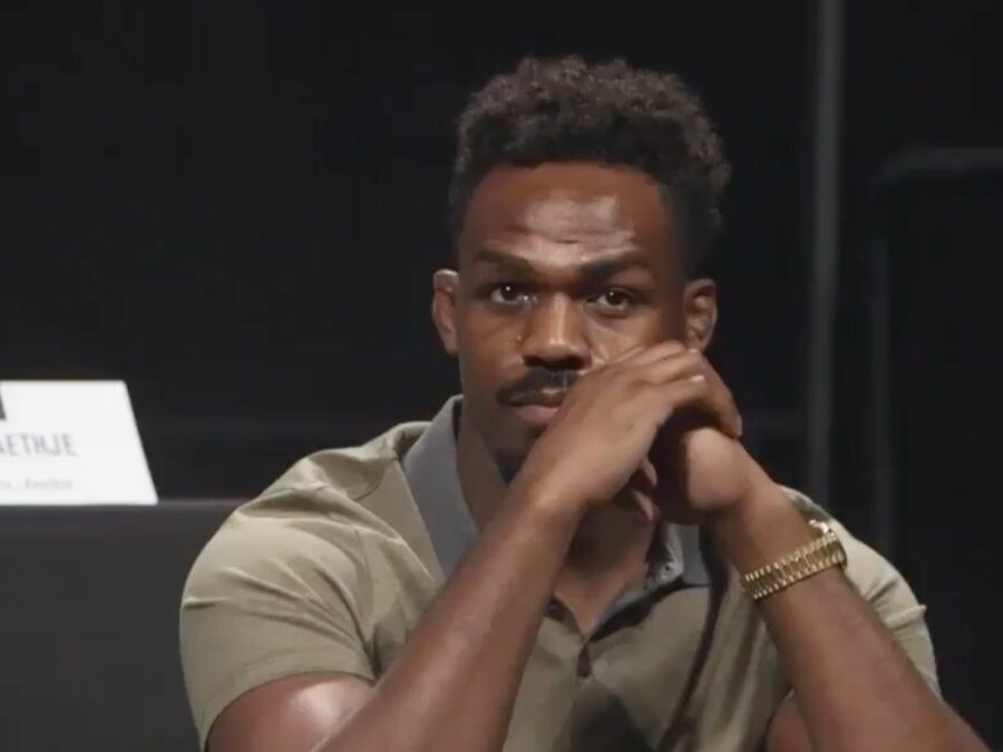 jon jones regret carriere