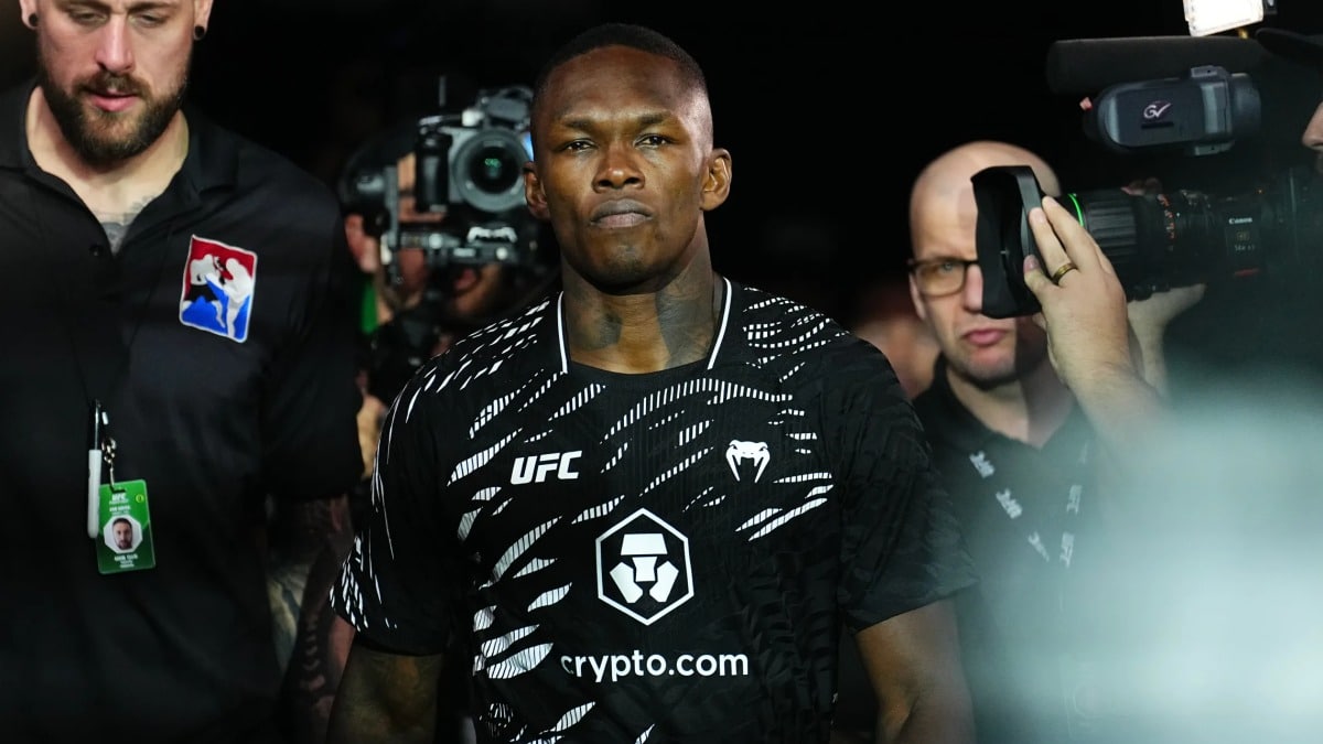 https://lasueur.com/wp-content/uploads/2026/07/ufc-israel-adesanya-depart-ckb.jpeg