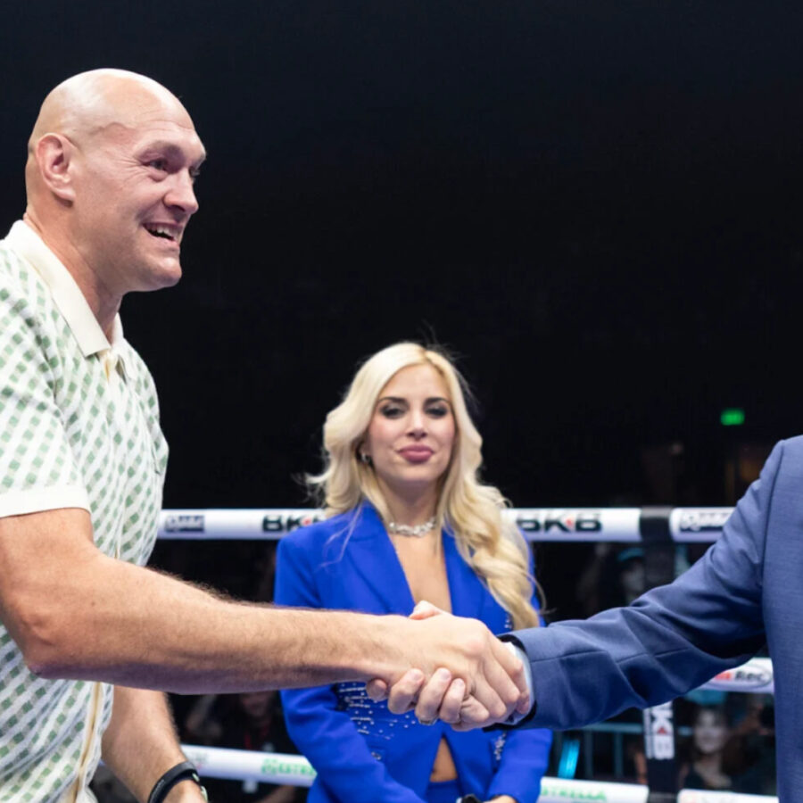 Tyson Fury ouvre la porte &agrave; la boxe &agrave; mains nues : &laquo; Qu&rsquo;on me montre l&rsquo;argent ! &raquo;
