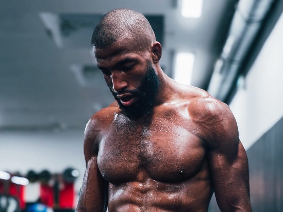 message fort salahdine parnasse ufc paris
