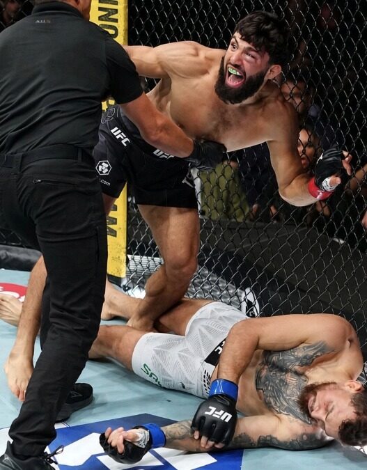 Mauricio Ruffy sort silence K.O. UFC 331