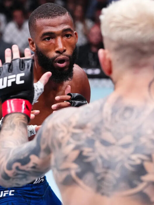 UFC Paris : Salahdine Parnasse pulv&eacute;rise Dan Hooker et d&eacute;croche un &eacute;norme bonus