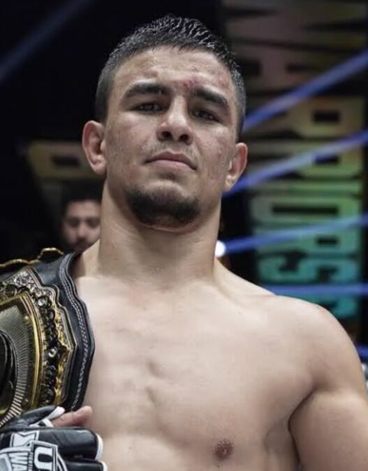 UFC nouveau phénomène russe invaincu asaf chopurov