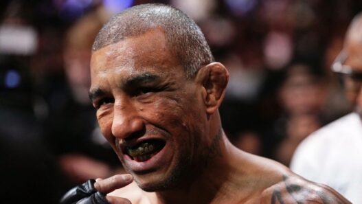 raoni barcelos prend la parole après ko effrayant