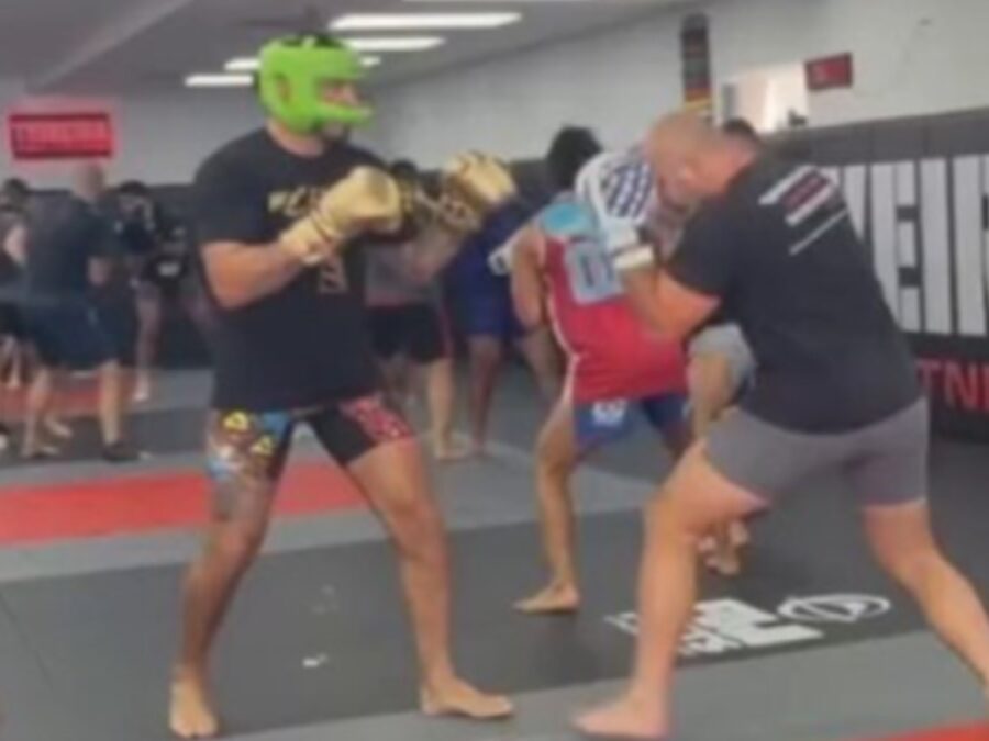 Alex-Pereira-Sparring