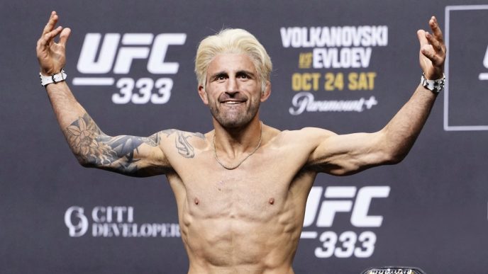 age volkanovski ufc 333