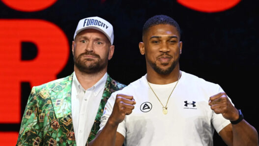 Tyson Fury voit d&eacute;j&agrave; plus loin qu&rsquo;Anthony Joshua