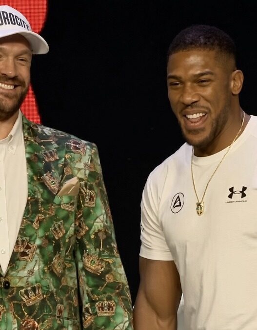 tyson fury vs anthony joshua légende boxe carte manny pacquiao